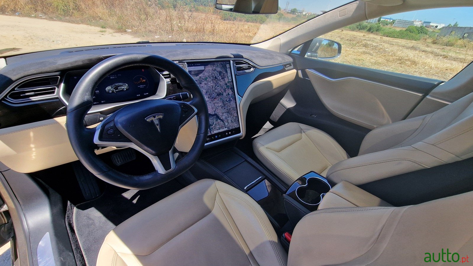 2015' Tesla Model S 85D photo #2