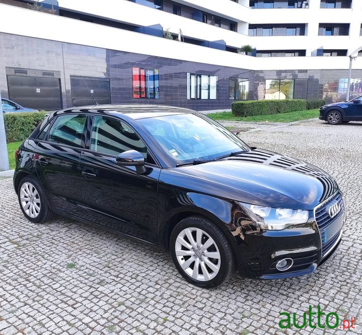 2014' Audi A1 Sportback photo #3