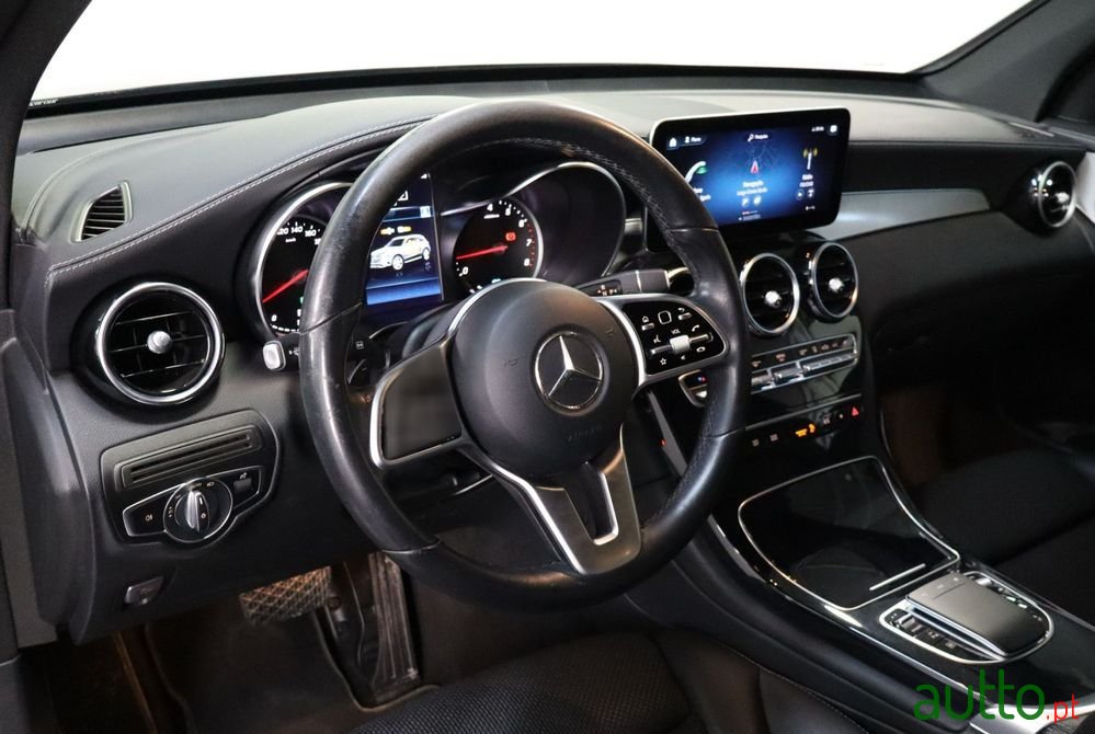 2021' Mercedes-Benz Classe Glc E 4Matic photo #5