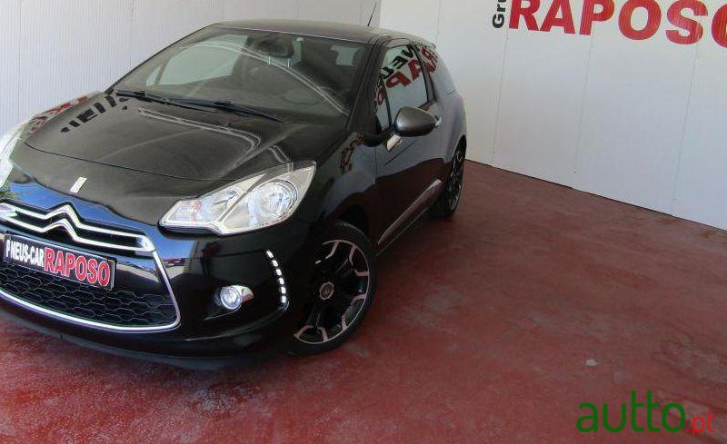 2013' Citroen DS3 1.6 HDi Airdream Sport Chic photo #3