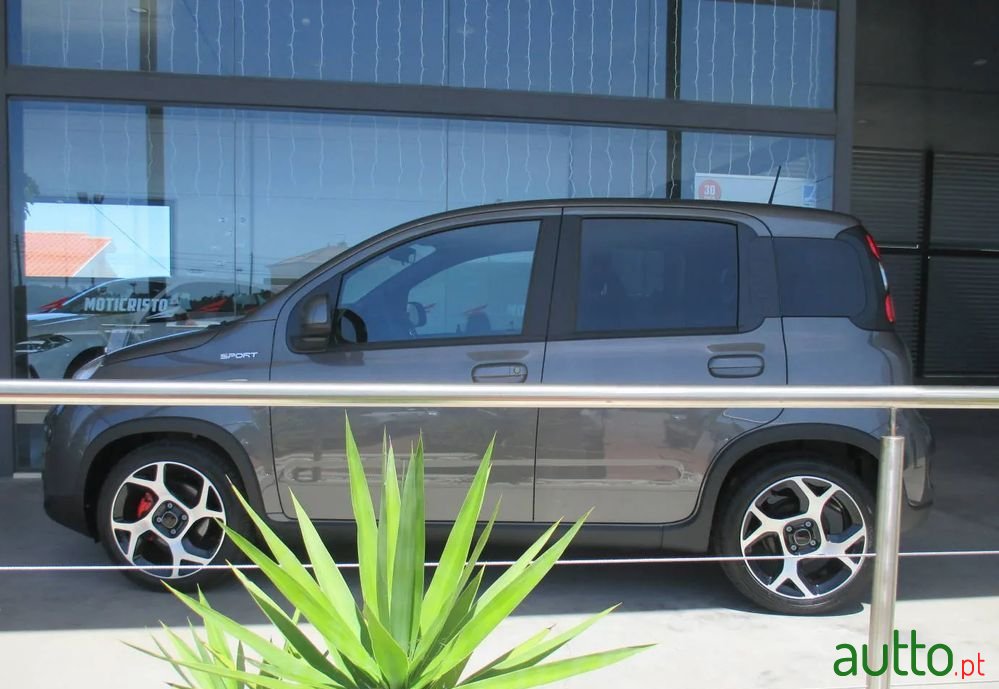 2021' Fiat Panda 1.0 Hybrid Sport photo #3