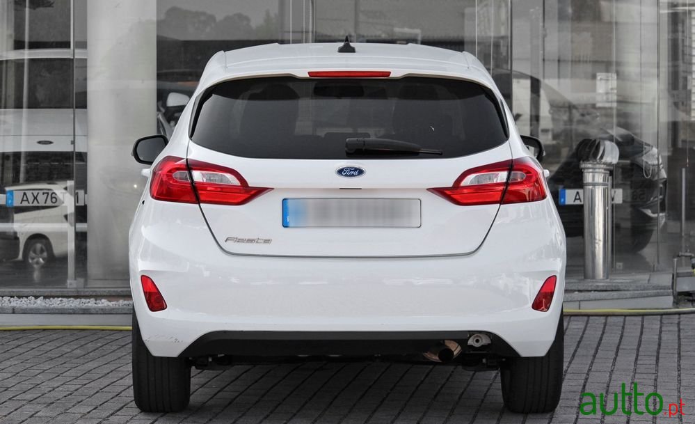 2021' Ford Fiesta photo #3