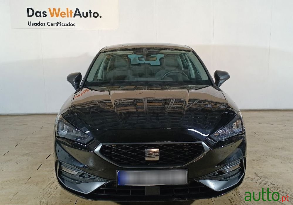 2023' SEAT Leon 1.0 Tsi Fr photo #4