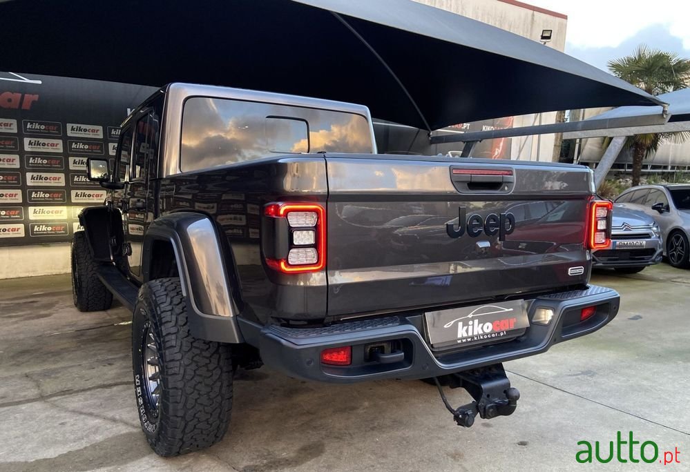 2021' Jeep Gladiator 3.0 Crd Overland At8 photo #5