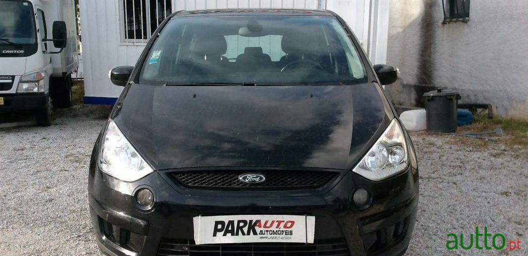 2007' Ford S-Max photo #3
