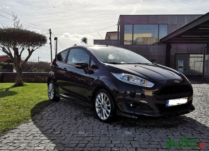 2015' Ford Fiesta 1.6 Tdci Titanium X Stline photo #1