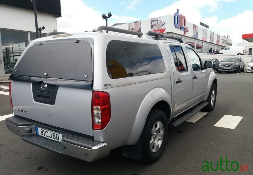 2006' Nissan Navara photo #2