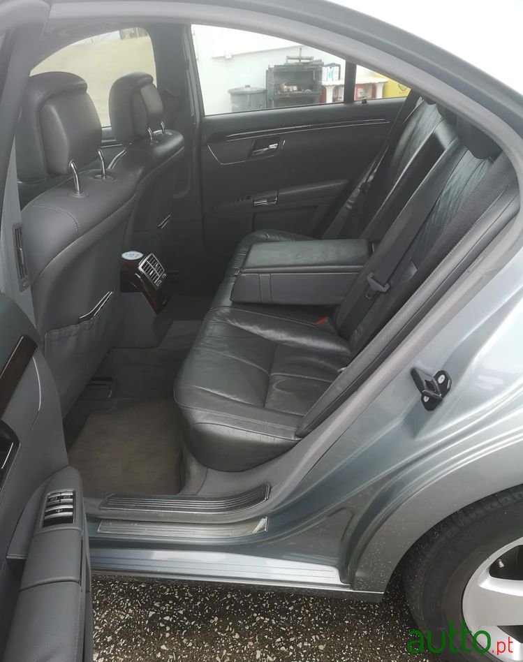 2007' Mercedes-Benz S 320 Cdi photo #2