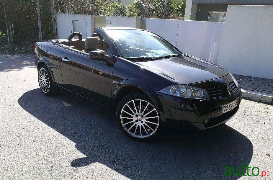 2004' Renault Megane Karman photo #1