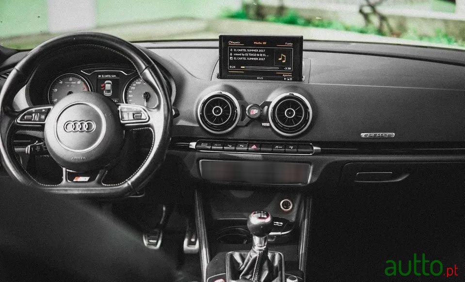 2015' Audi S3 2.0 Tfsi Quattro photo #3