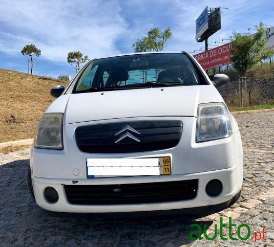 2006' Citroen C2 photo #2