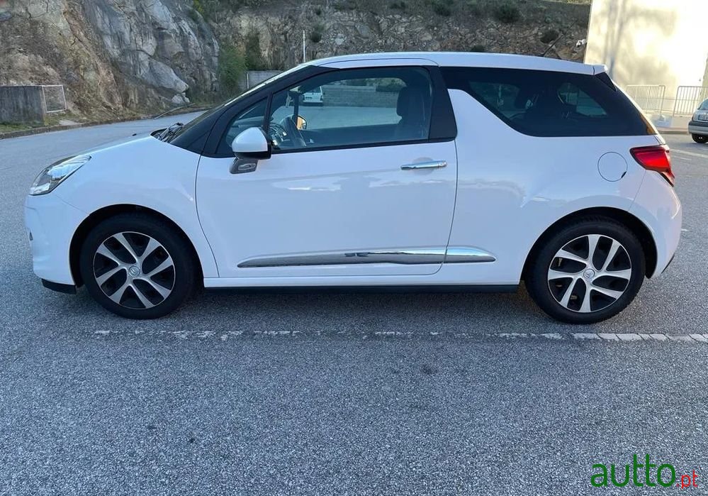 2014' Citroen DS3 photo #4