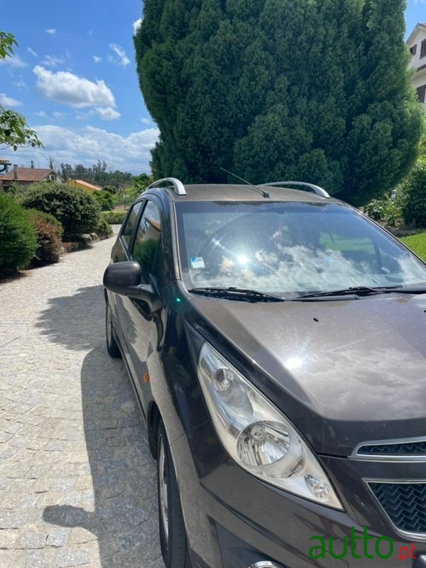 2010' Chevrolet Spark photo #2