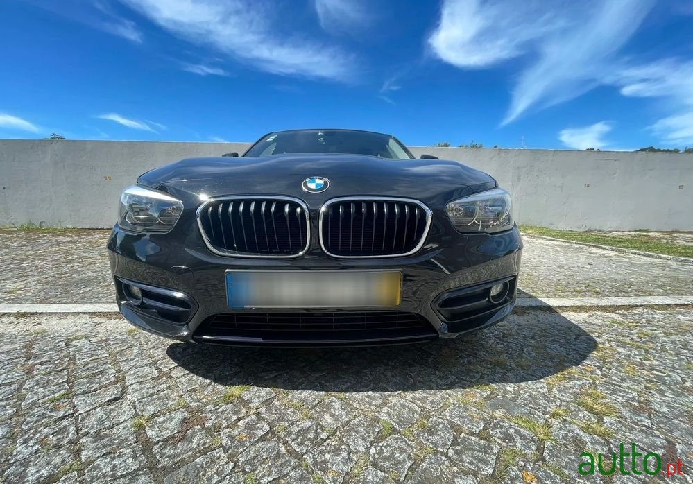 2017' BMW 116 D Edynamics Line Sport photo #3