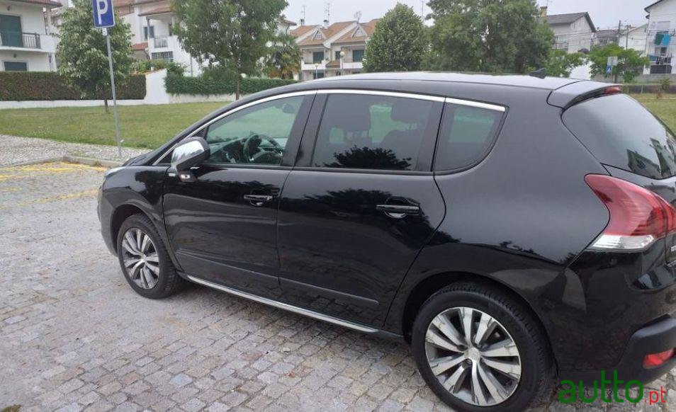 2015' Peugeot 3008 photo #2