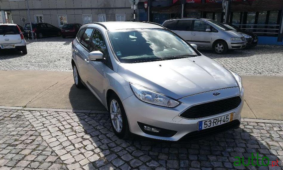 2016' Ford Focus Sw photo #2