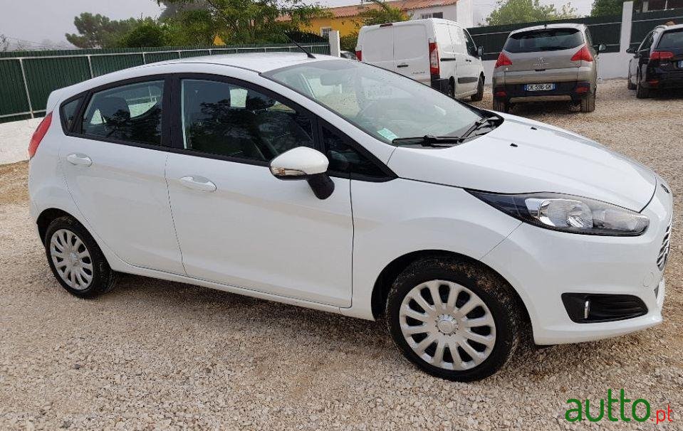 2015' Ford Fiesta 1.5 Tdci photo #1