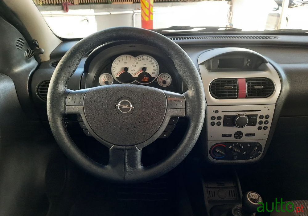 2006' Opel Corsa photo #6