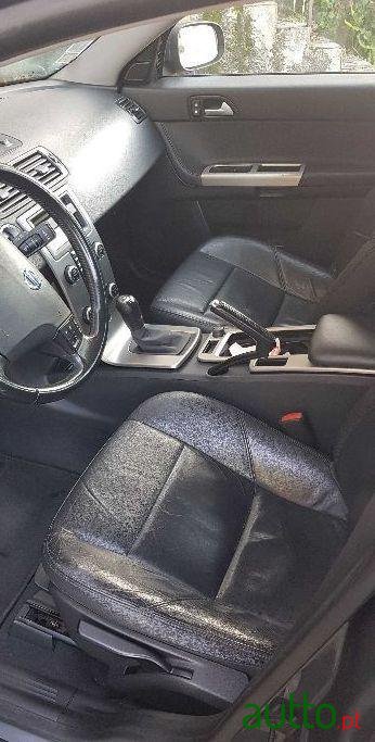 2009' Volvo V50 1.6 D Momentum photo #5