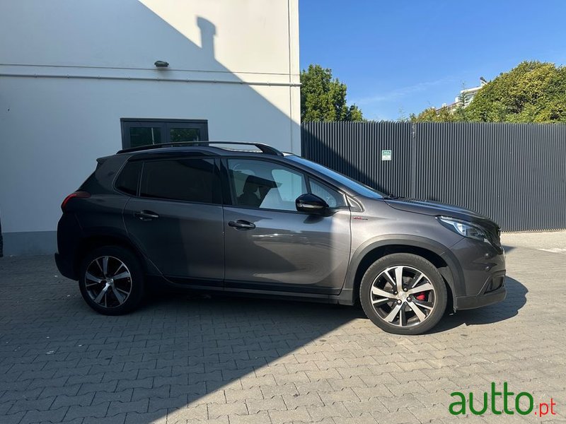 2017' Peugeot 2008 Puretech photo #4