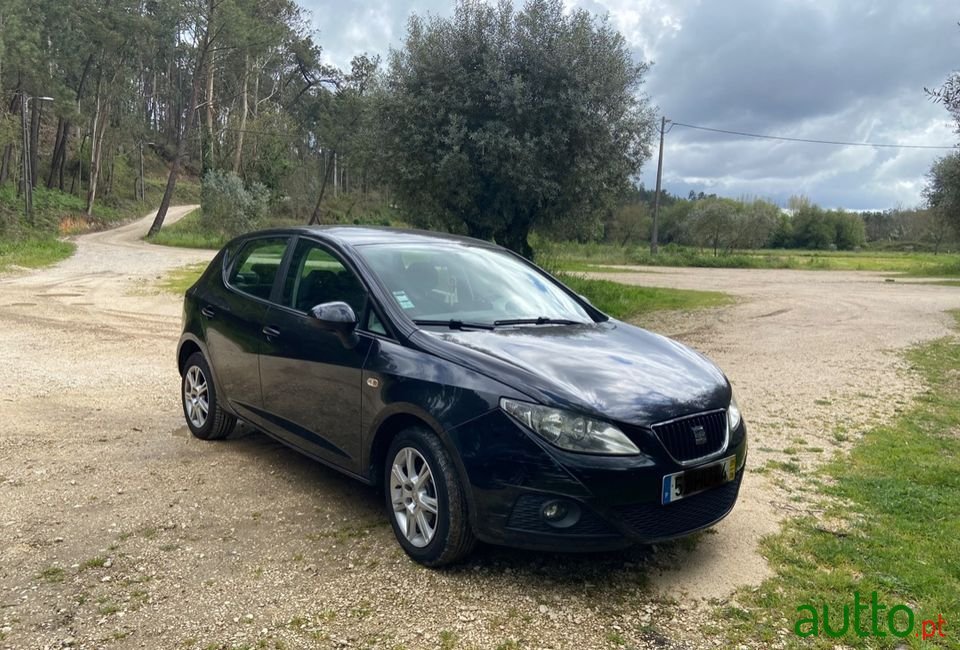 2009' SEAT Ibiza photo #1