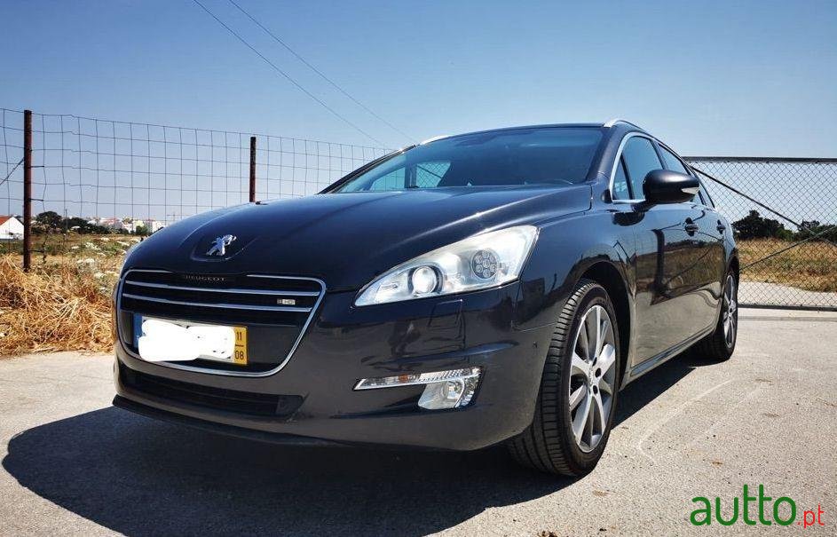 2011' Peugeot 508 Sw photo #3