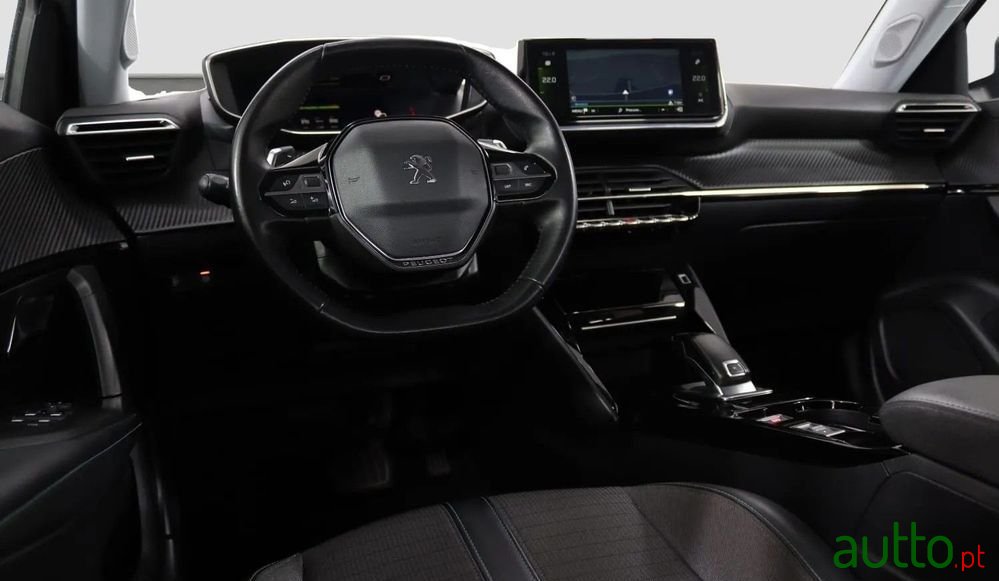 2022' Peugeot 2008 photo #4