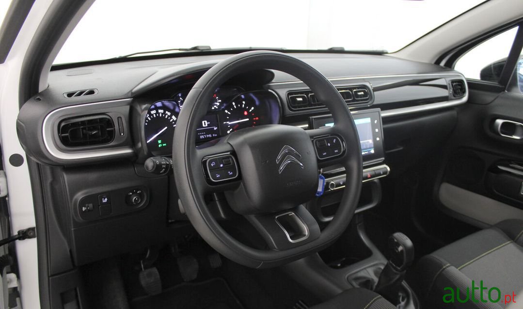 2019' Citroen C3 photo #3