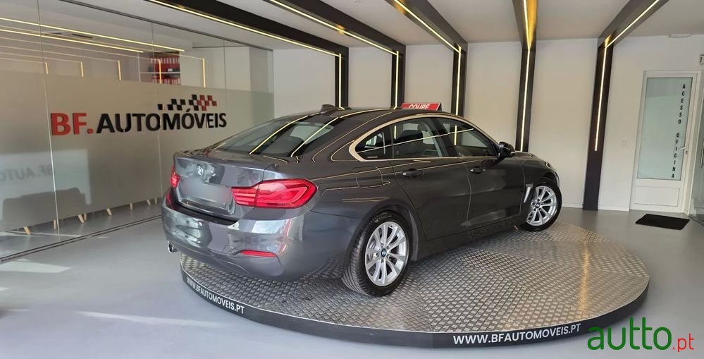 2018' BMW Série 4 D Line Sport Auto photo #4