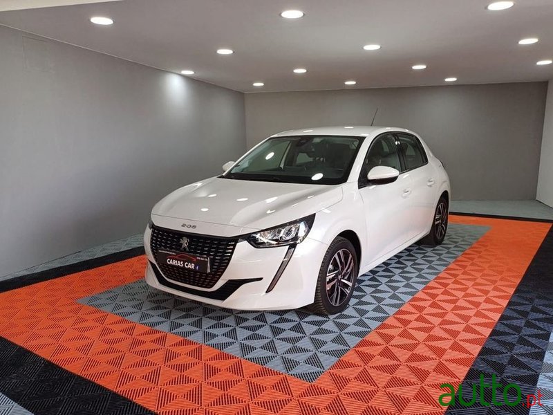 2020' Peugeot 208 photo #1