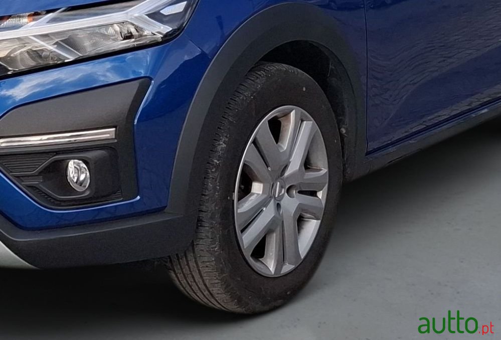 2022' Dacia Sandero photo #4