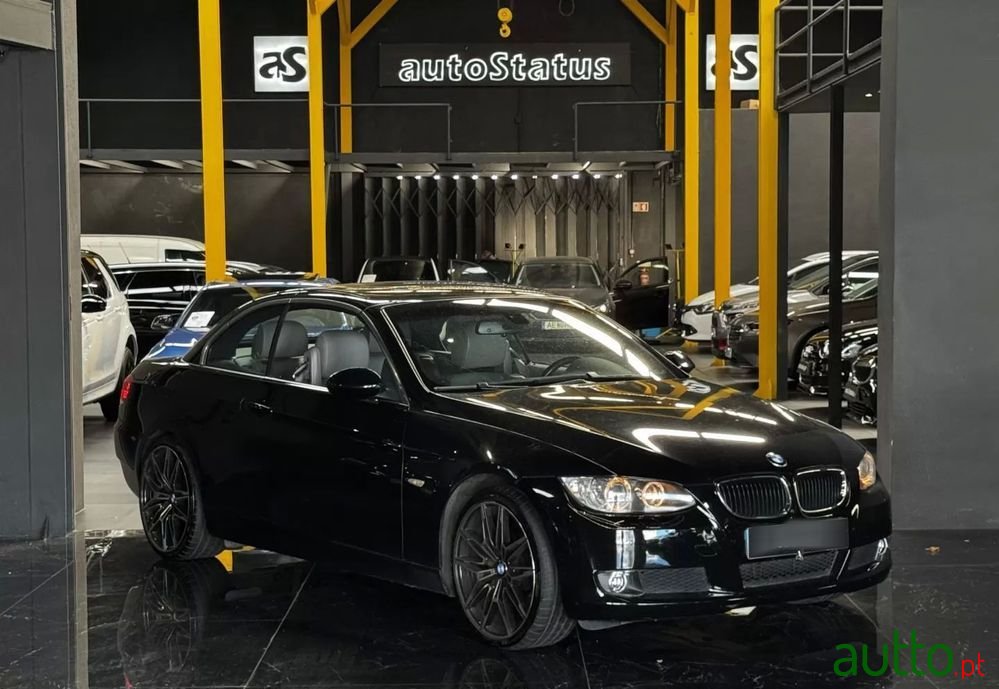 2008' BMW Série 3 I Cabrio photo #1