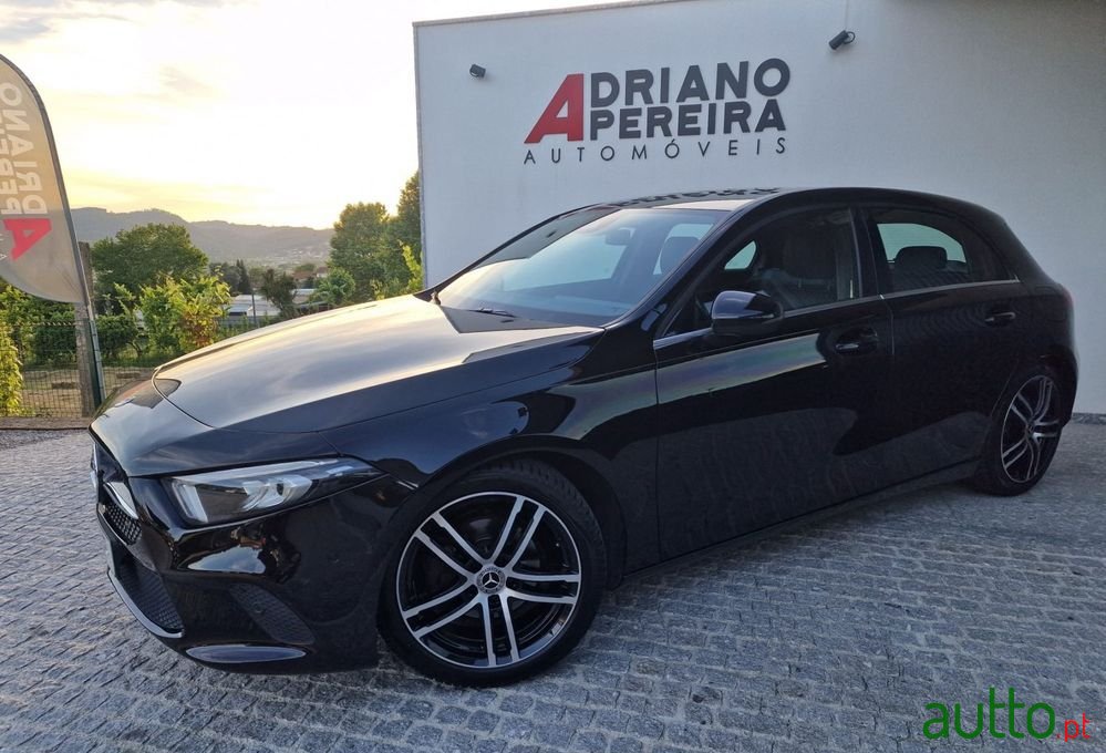 2018' Mercedes-Benz A 180 photo #2