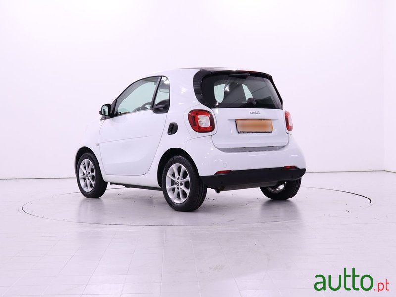 2015' Smart Fortwo photo #5