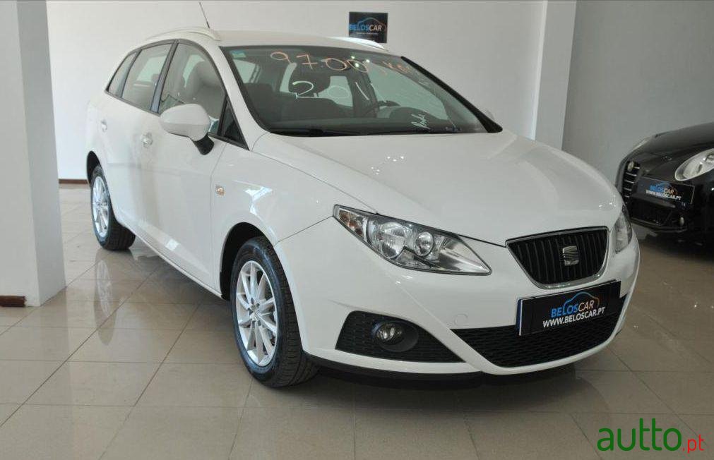 2011' SEAT Ibiza ST 1.2 TDi Style DPF photo #2