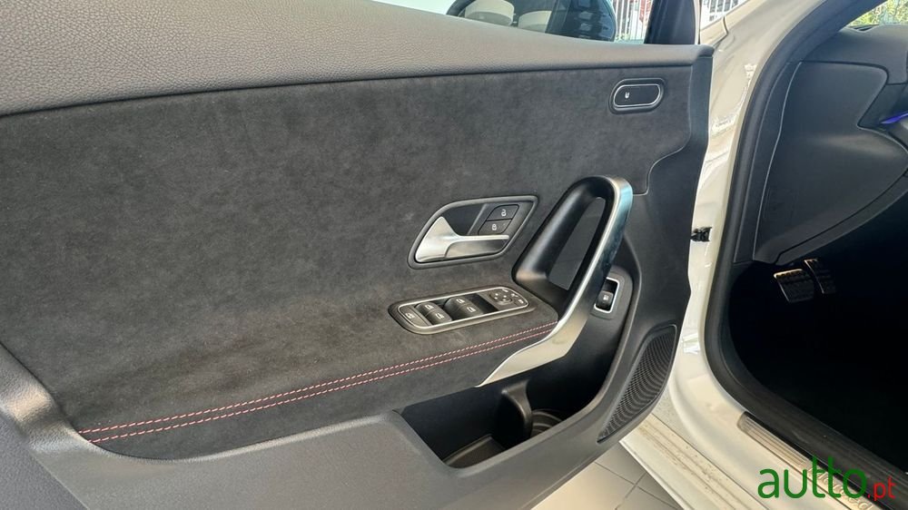 2024' Mercedes-Benz Classe A photo #5