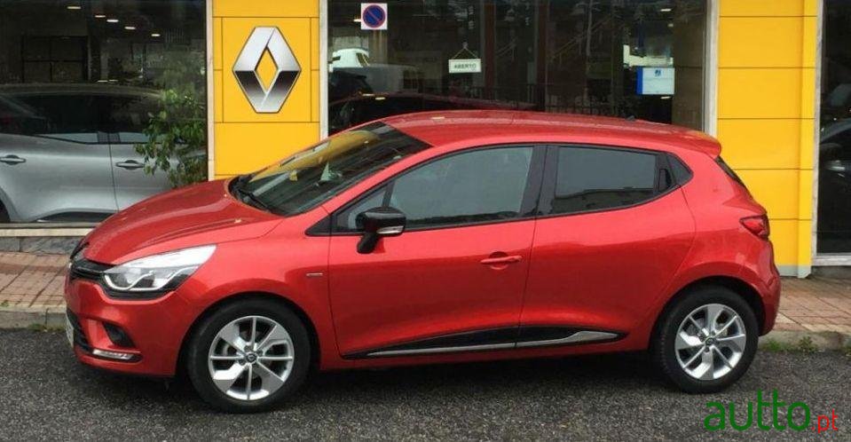 2018' Renault Clio 0.9 Tce Limited photo #1