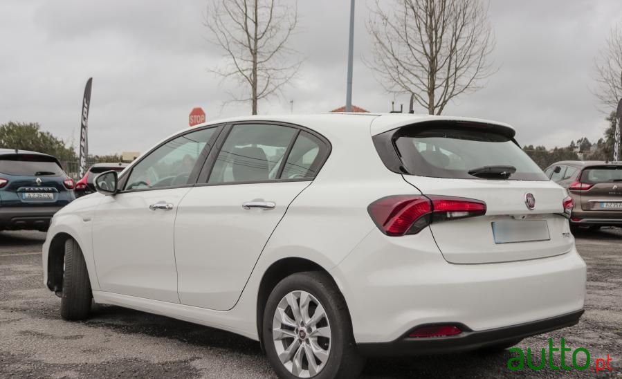 2018' Fiat Tipo photo #3