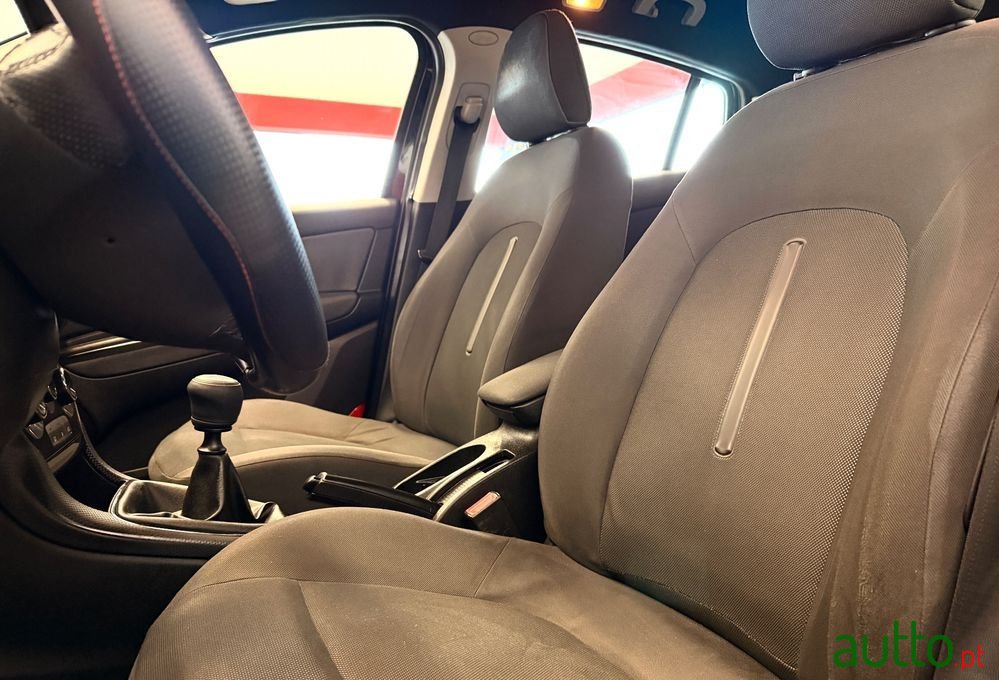 2007' Fiat Bravo 1.4 16V Dynamic photo #6