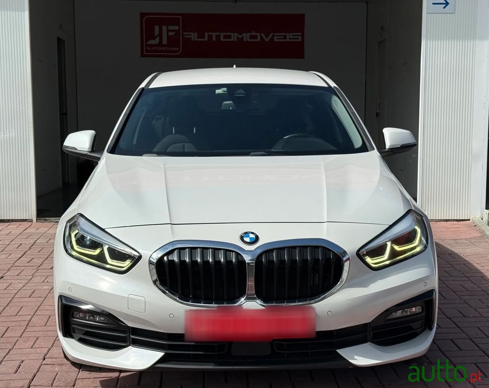 2020' BMW Série 1 photo #2