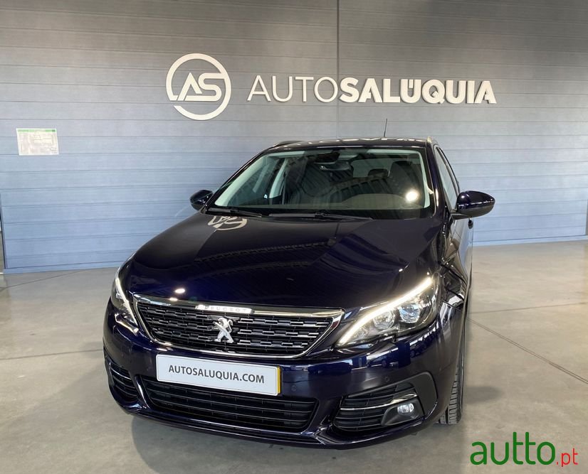 2020' Peugeot 308 Sw photo #1