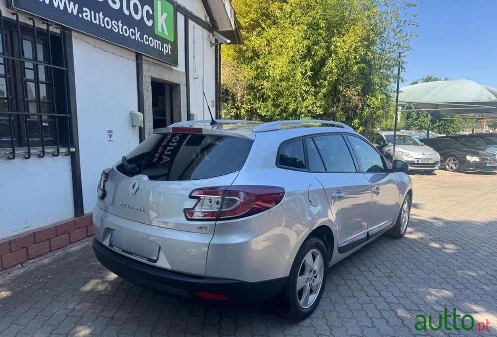 2012' Renault Mégane Sport Tourer photo #4