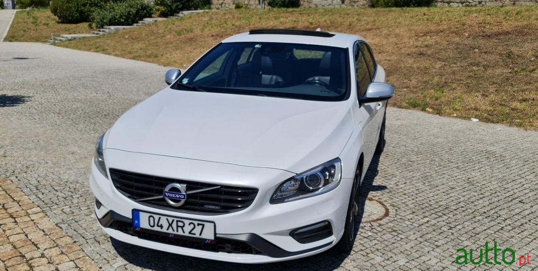 2014' Volvo V60 photo #2