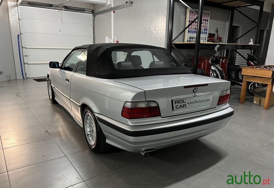1998' BMW 318 photo #4