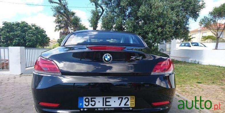 2009' BMW Z4 23Si photo #4