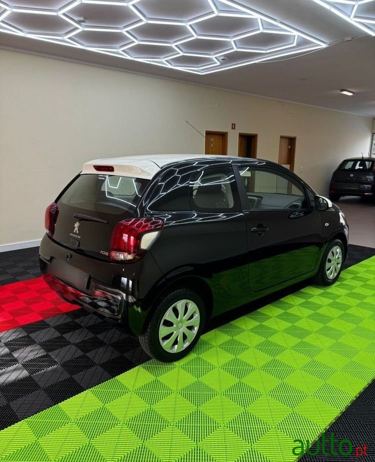 2020' Peugeot 108 1.0 Vti Allure photo #5