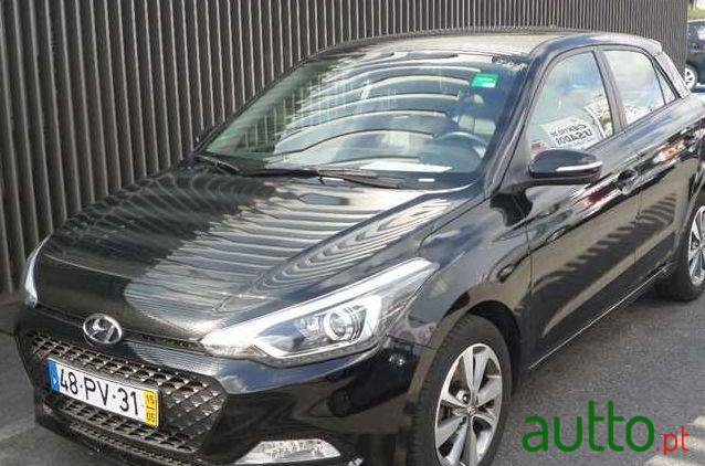 2015' Hyundai i20 photo #1