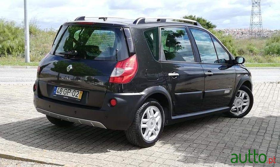 2008' Renault Scenic photo #2