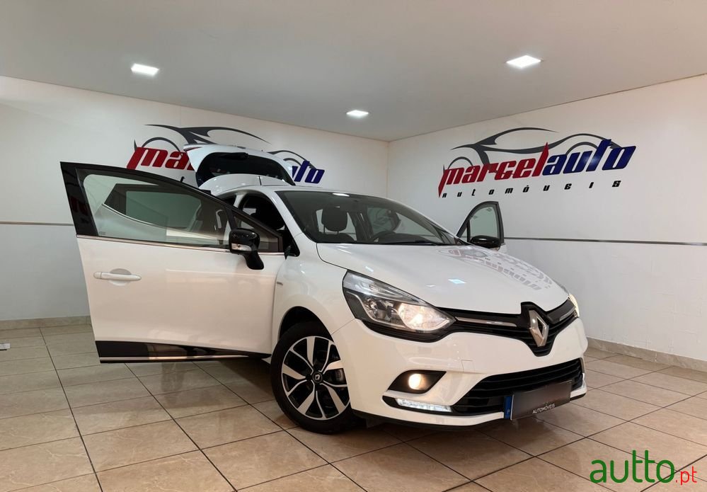 2019' Renault Clio 0.9 Tce Limited photo #4