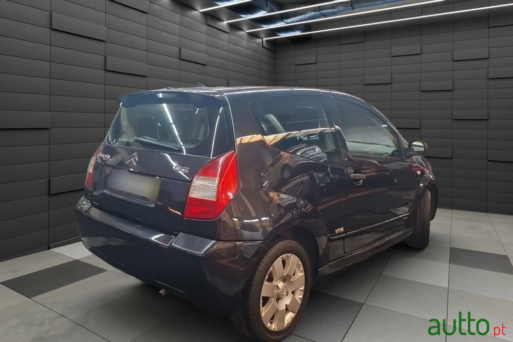 2008' Citroen C2 1.1 Vtr photo #3